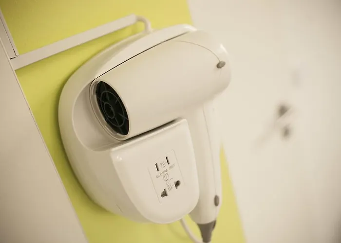 Klik Nastanitev v družini Postojna